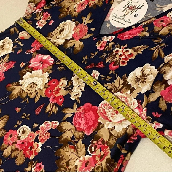 Women’s Southern Charm Boho Overall Rose Pattern V-Neck 3/4 Sleeves Size M - Picture 8 of 10